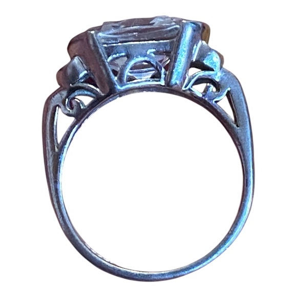 Sterling silver stamped SS 925 ring with sparkly bling faceted stones - Picture 4 of 17